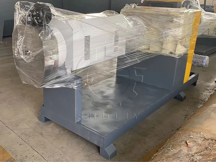 Maschine zur Herstellung von PVC-Pellets
