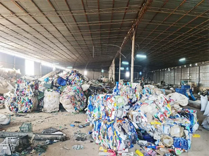 negócio de reciclagem de plástico